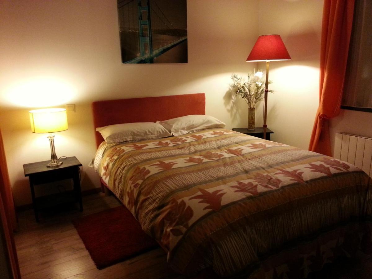 Chambre Privee Badet Salles  Buitenkant foto